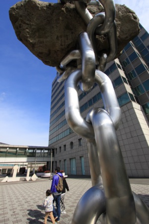 画像に alt 属性が指定されていません。ファイル名: 清水博史01.jpg